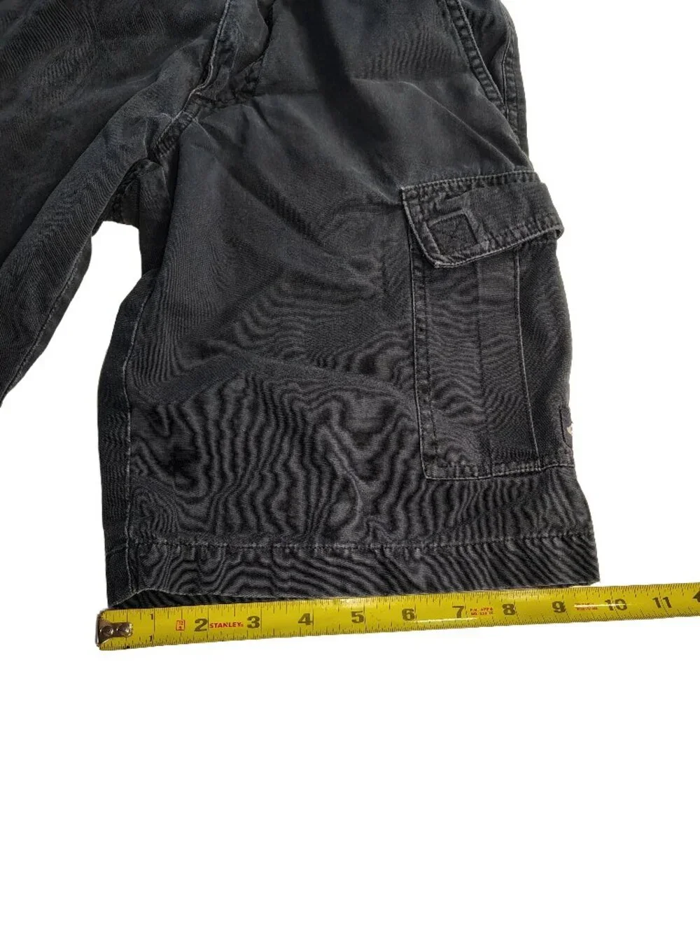 Boy's Vintage 90's Black Size 23 Quiksilver Everyday Cargo Shorts